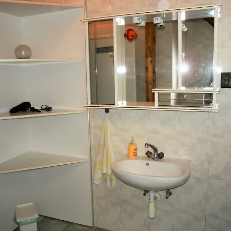 In 37926 דירה Balatonföldvár