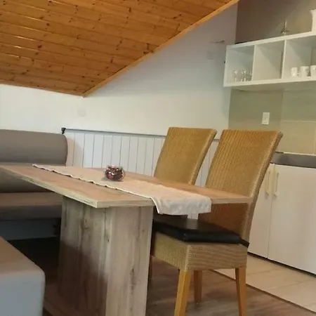 In 37926 Apartment